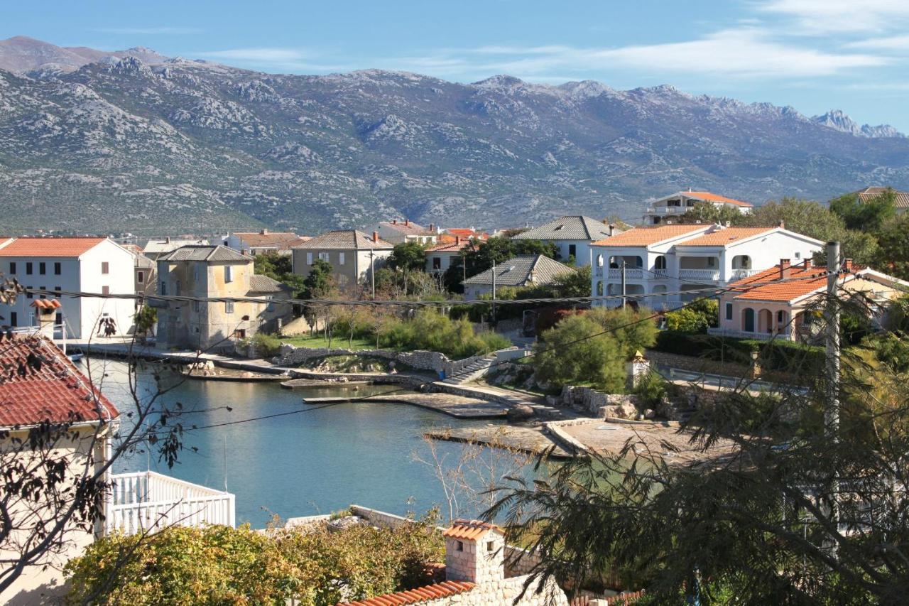 Apartments And Rooms By The Sea Vinjerac, Zadar - 3248 المظهر الخارجي الصورة