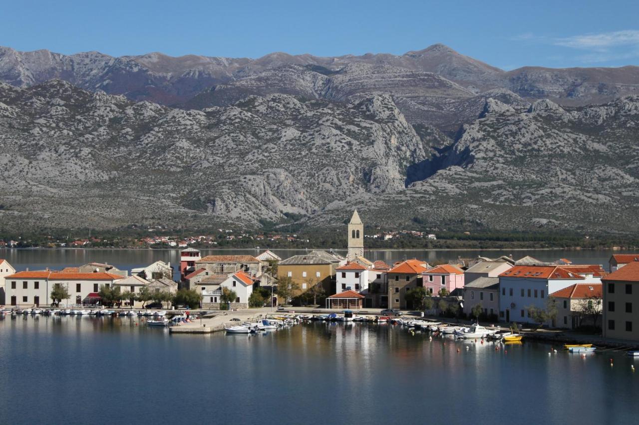 Apartments And Rooms By The Sea Vinjerac, Zadar - 3248 المظهر الخارجي الصورة